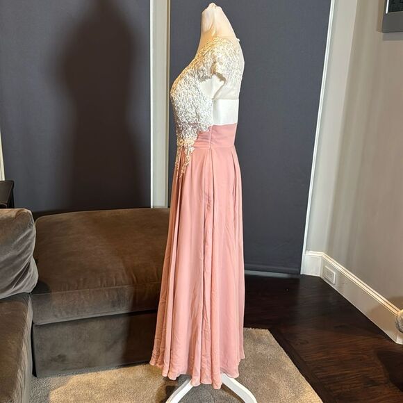 Women’s Ivory Lace Top Pink Chiffon V-Neck Cap Sleeves Formal Dress Size 4 NWT - Picture 6 of 11